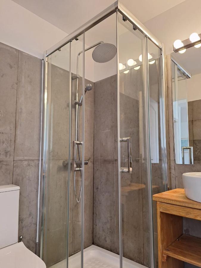 Flores Apartments Lisbon Luaran gambar